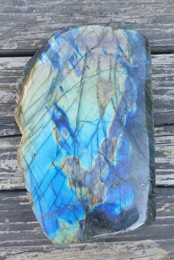 bloc labradorite 1 face polie numéro 4